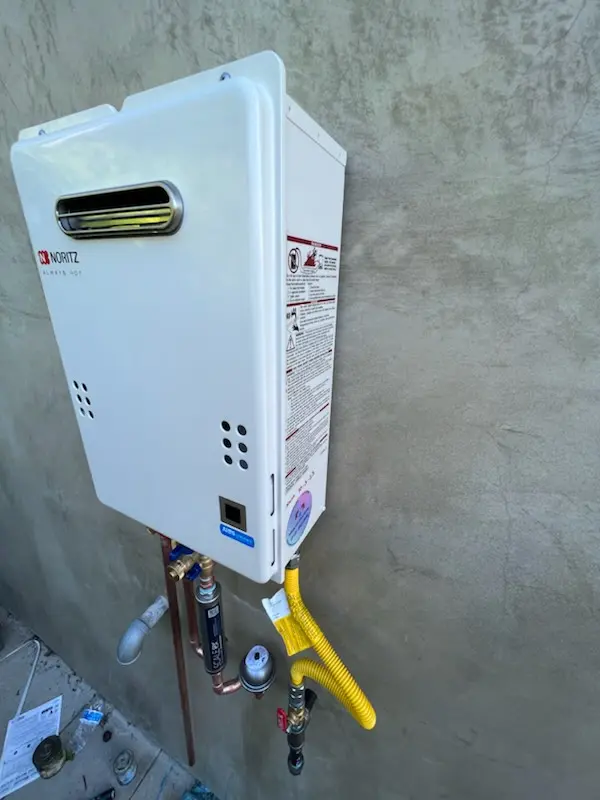Tankless water heater installation for Minneola homes